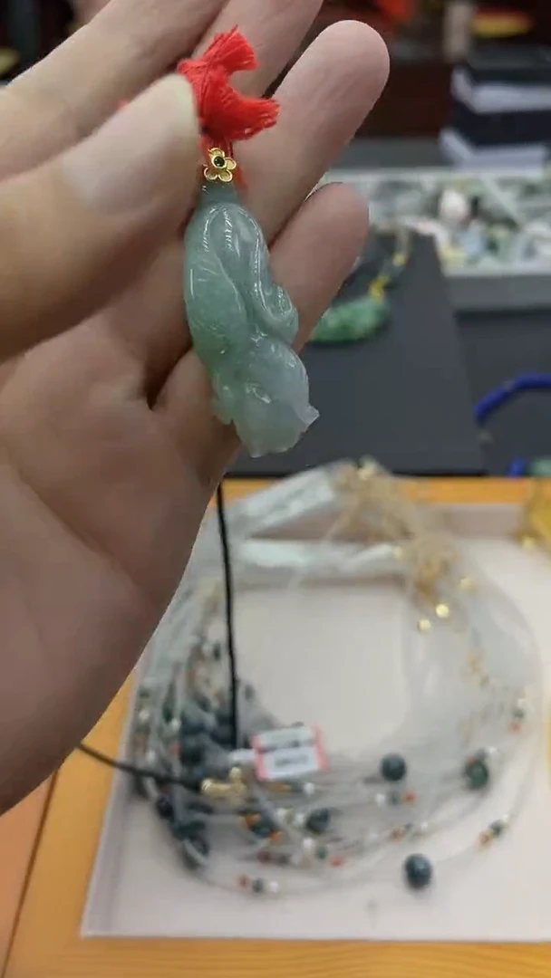 颈饰未镶嵌翡翠翡翠吊坠