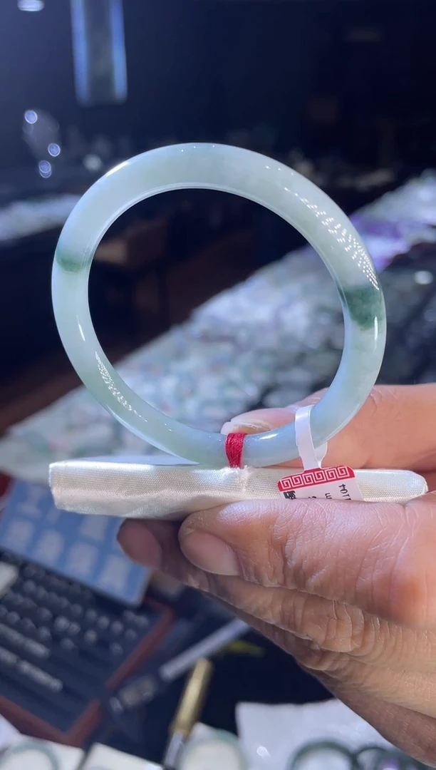 未镶嵌手镯翡翠圆条50-51