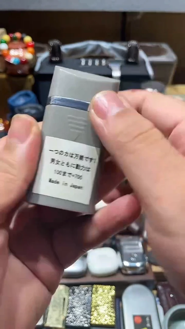 瓷片闪购商品 如图所示