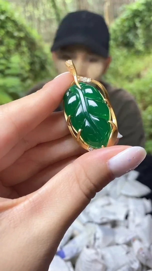 满色吊坠  所见即所得！