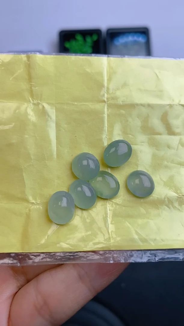 定制翡翠未镶嵌天然翡翠蛋面14