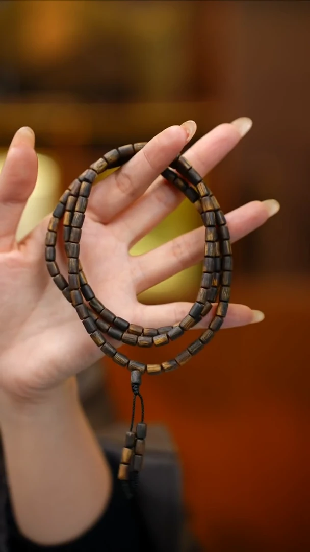 沉香手串乌身圆叶 05桶珠多圈 全沉水 多样性发一