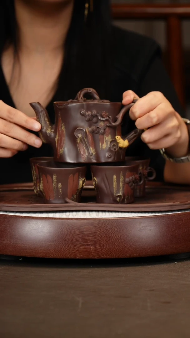 茶壶紫砂【吴顺华】树桩松鼠套组 +定制墨宝280cc