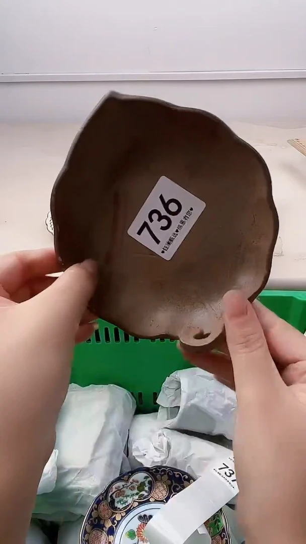 瓷片@*奇736，，，，，，，，