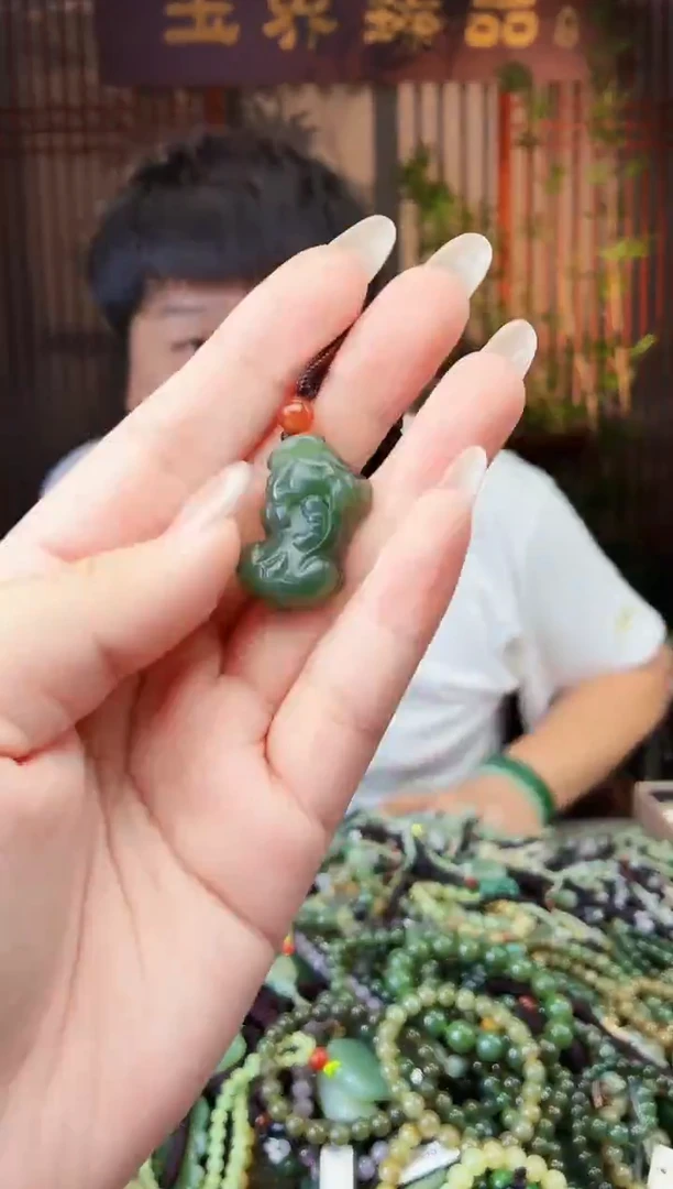 颈饰未镶嵌和田玉多样性发货拍一发一