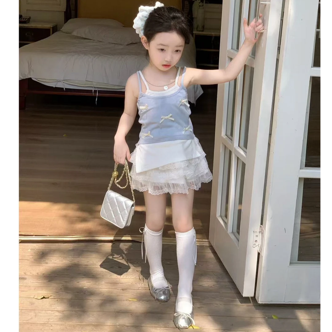 《小思家》女童2025夏季新款韩版小清新蝴蝶结吊带蕾丝蛋糕短裙套装