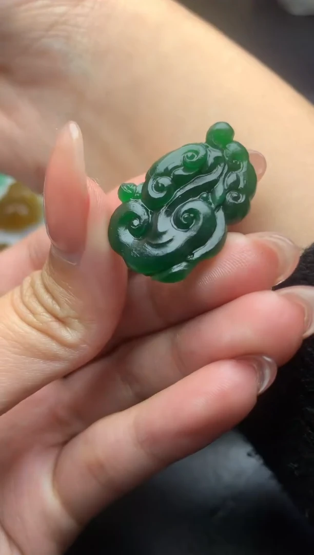 【闪购商品】定制翡翠未镶嵌毛货