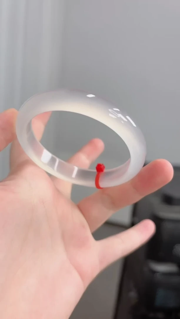 手镯玛瑙/玉髓未镶嵌54-55圈