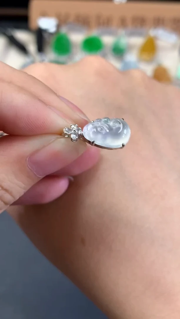 吊坠(不含链)18K金镶嵌翡翠A401|5500