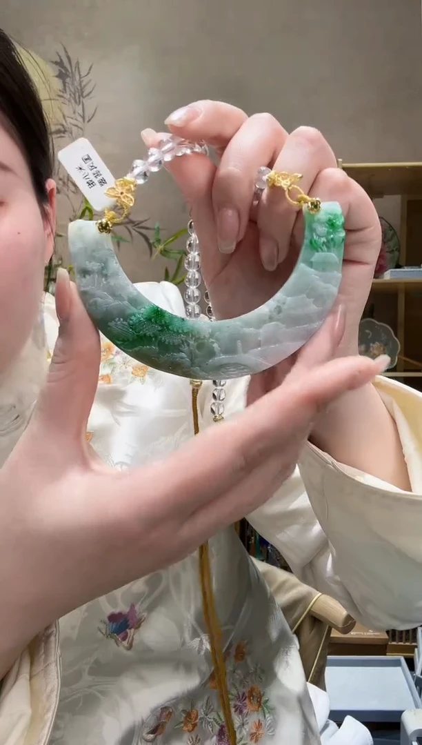 【闪购商品】翡翠颈饰未镶嵌吊坠