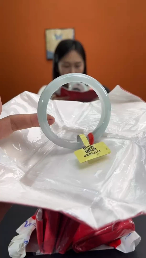 未镶嵌手镯翡翠6