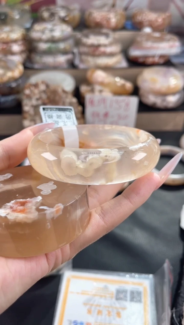 未镶嵌手镯石英质玉天然樱花玛瑙手镯（镯心赠品不保证完美）61