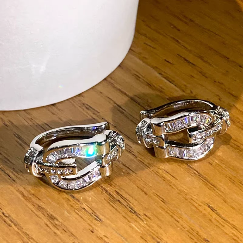 纯铜耳饰 满钻马蹄扣耳夹气质高级感时尚无耳洞耳骨夹百搭耳饰