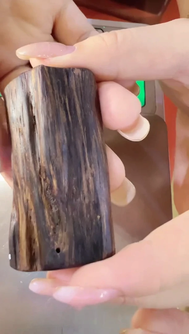 沉香吊坠27号海南五指山多样性发一