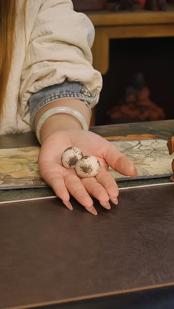 紫砂茶宠鹌鹑蛋茶宠