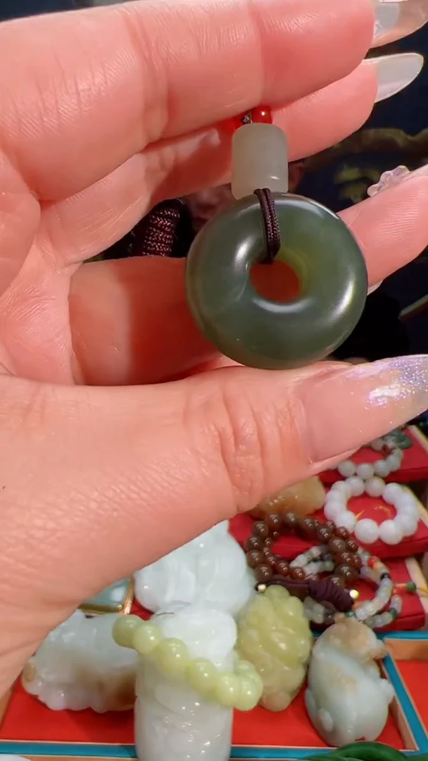 【闪购商品】和田玉吊坠未镶嵌1