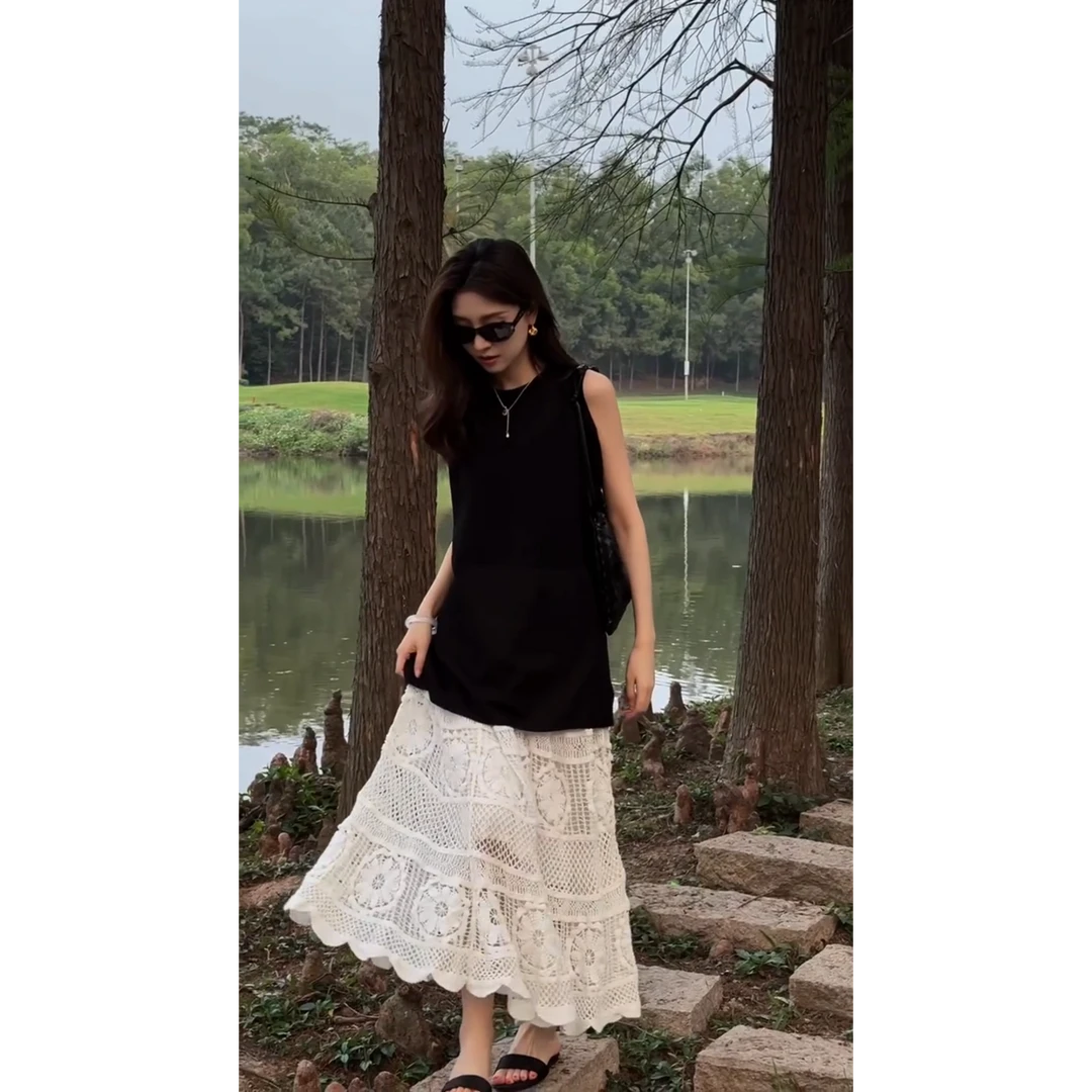 MARIE.COCO夏季高级感法式赫本小香风黑色时尚无袖背心半身裙套装