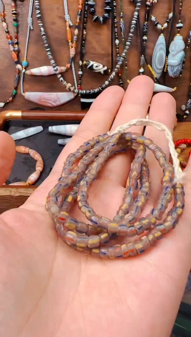 【东南亚珠饰】配珠随发1条