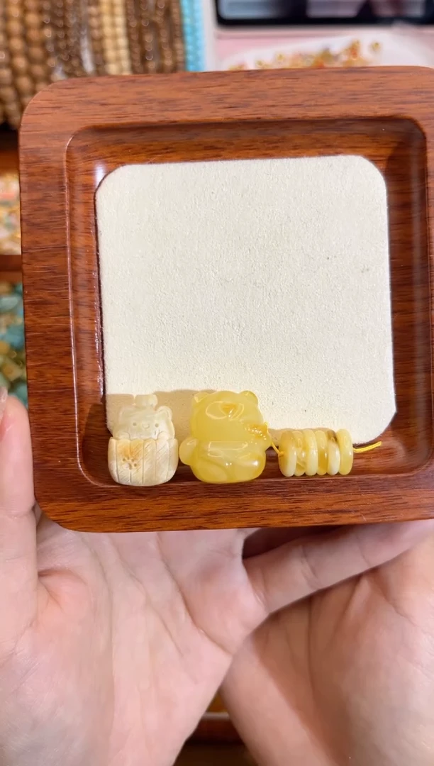 【闪购商品】蜜蜡裸石未镶嵌配件套装