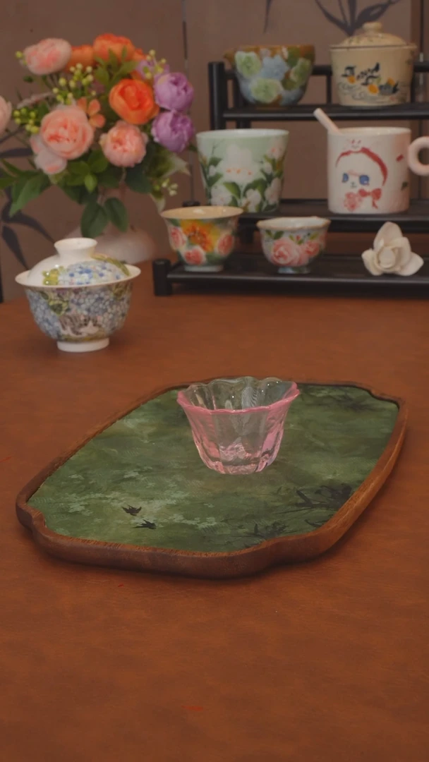 直播间福利 粉透亮琉璃花口杯