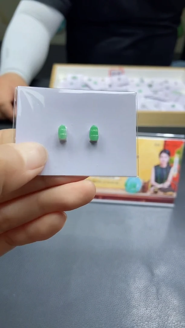 【闪购商品】定制翡翠未镶嵌天然翡翠A货23