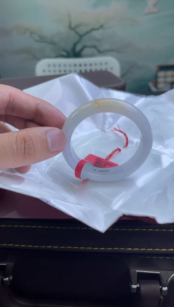 翡翠手镯未镶嵌17翡翠手镯