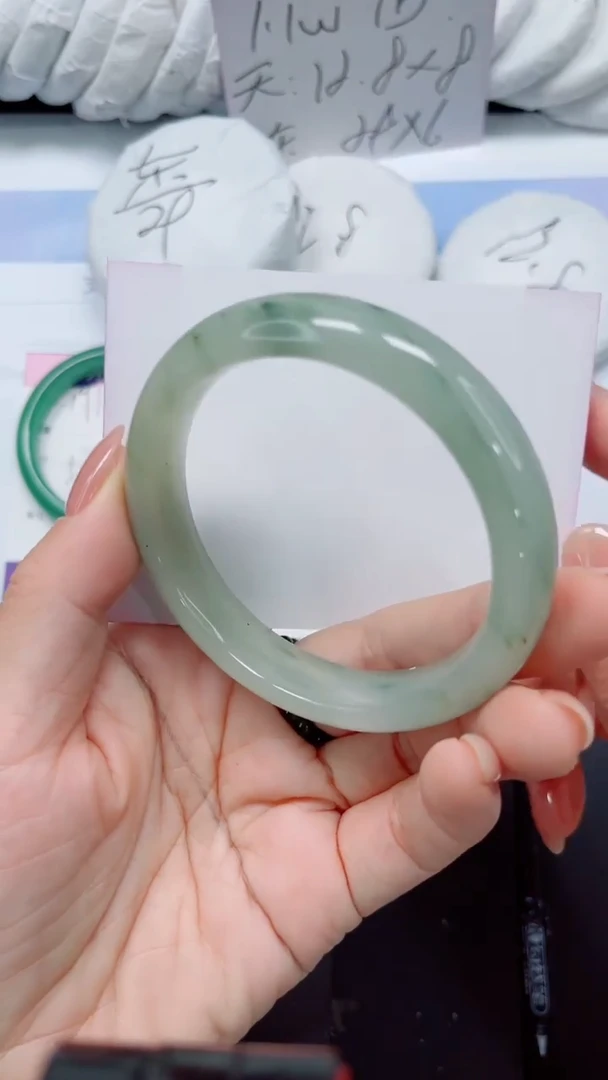未镶嵌手镯石英质玉192-60