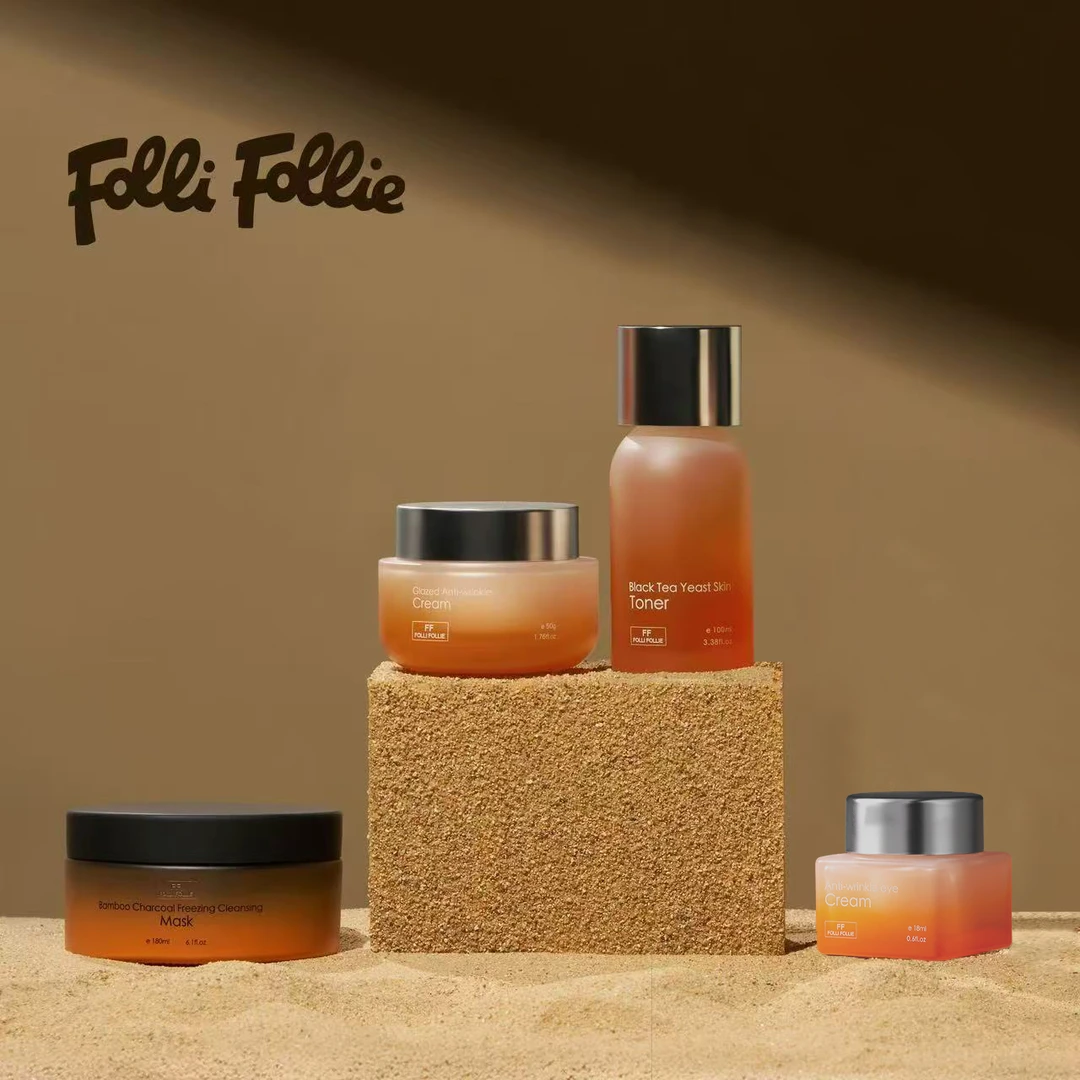 FOLLI FOLLIE焕肤美肌组合 清洁面膜*1肌原水*1眼霜*1琉璃面霜*1