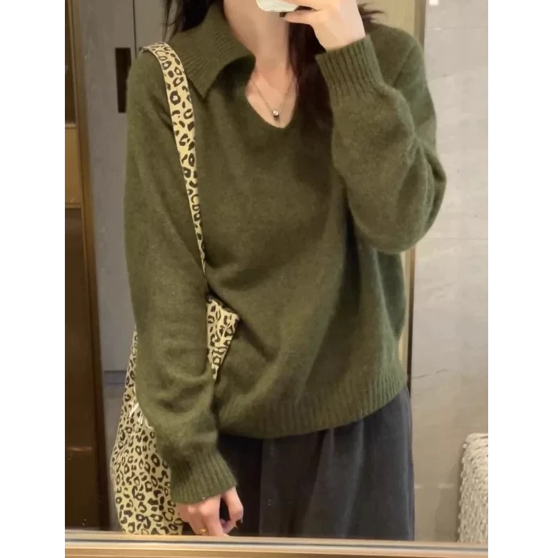 森系极简风绿色翻领针织毛衣女装2025秋冬新款慵懒风宽松显瘦上衣