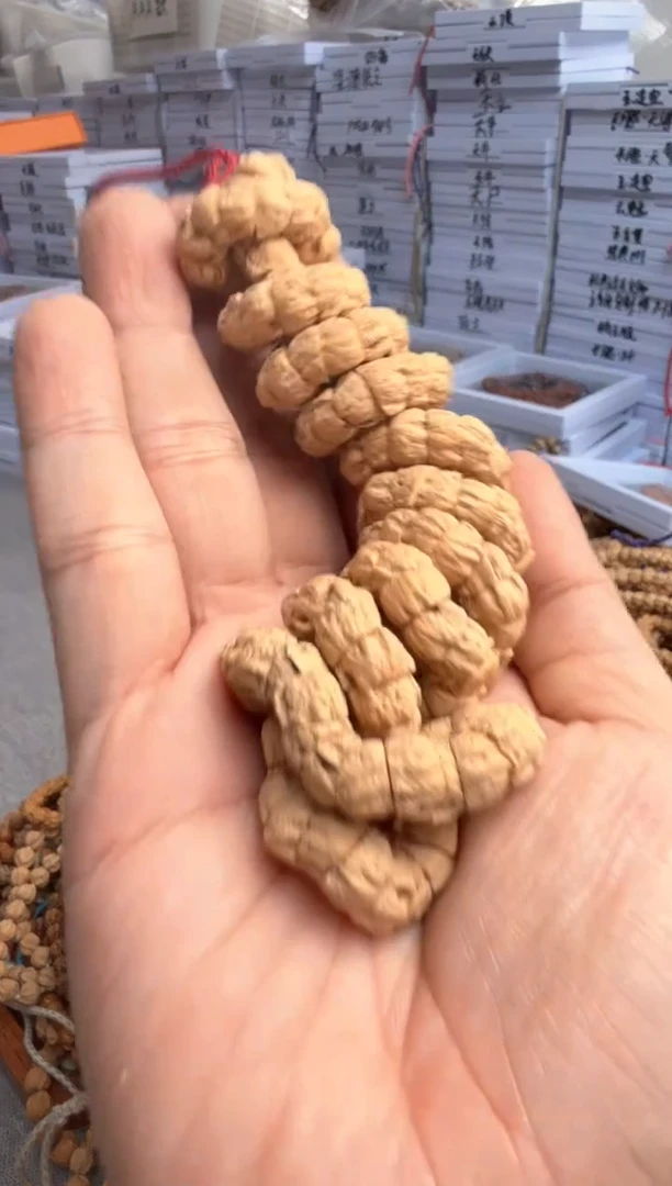 吊坠柏香籽/百香籽骨爪