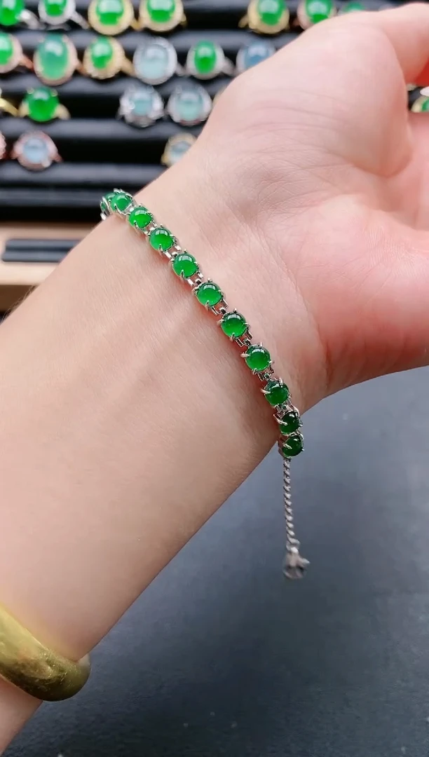 【闪购商品】翡翠戒指银S925镶嵌111111