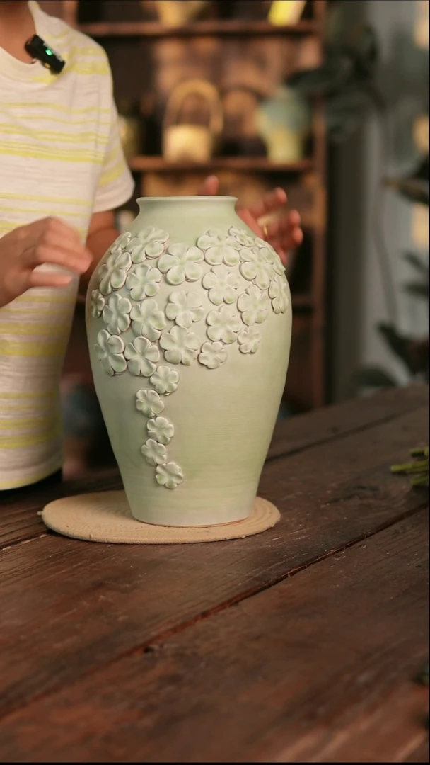 摆件11-43高33口8误差2无孔