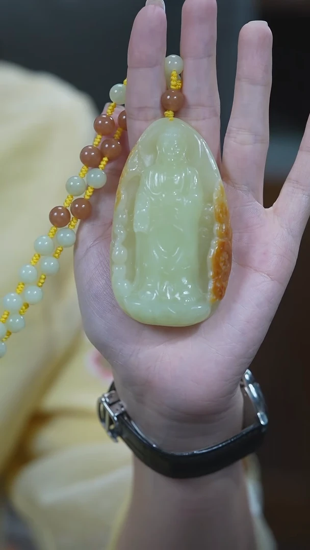 颈饰未镶嵌和田玉大日如来