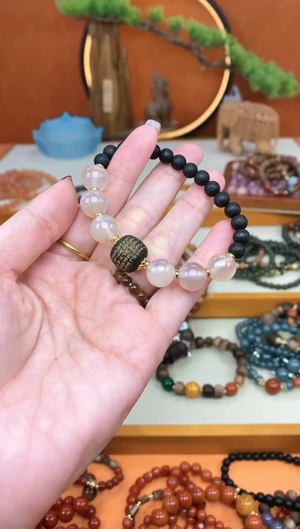 【闪购商品】降真香手串未镶嵌单圈降真香玛瑙五条手串