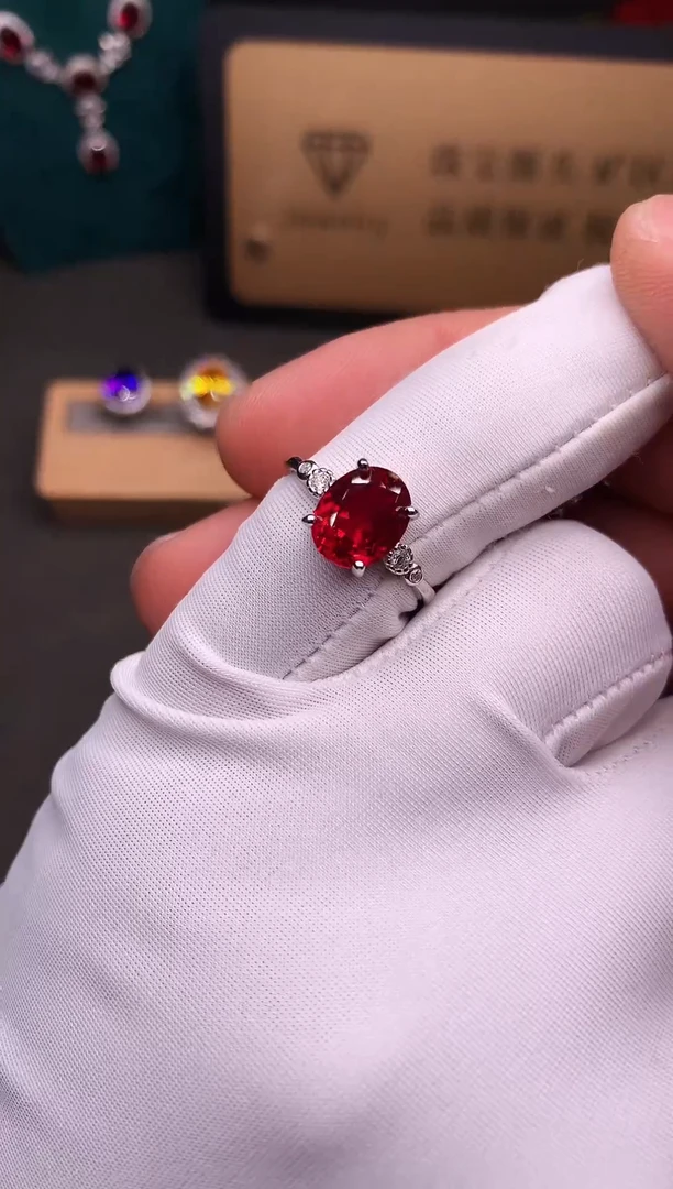银S925镶嵌戒指红宝石...