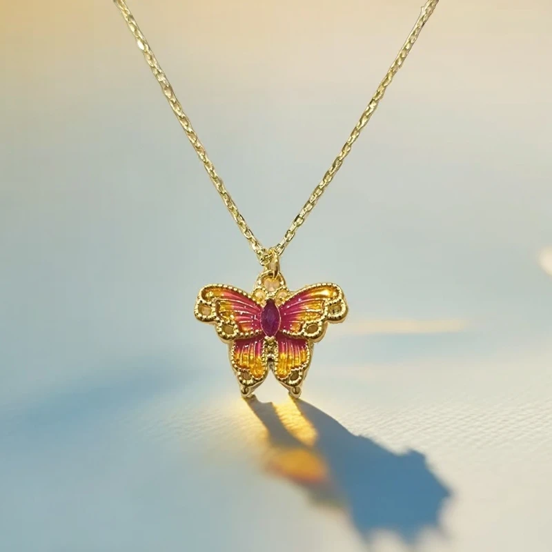 【小梁总】足金精致款蝴蝶吊坠赠链-（发一）