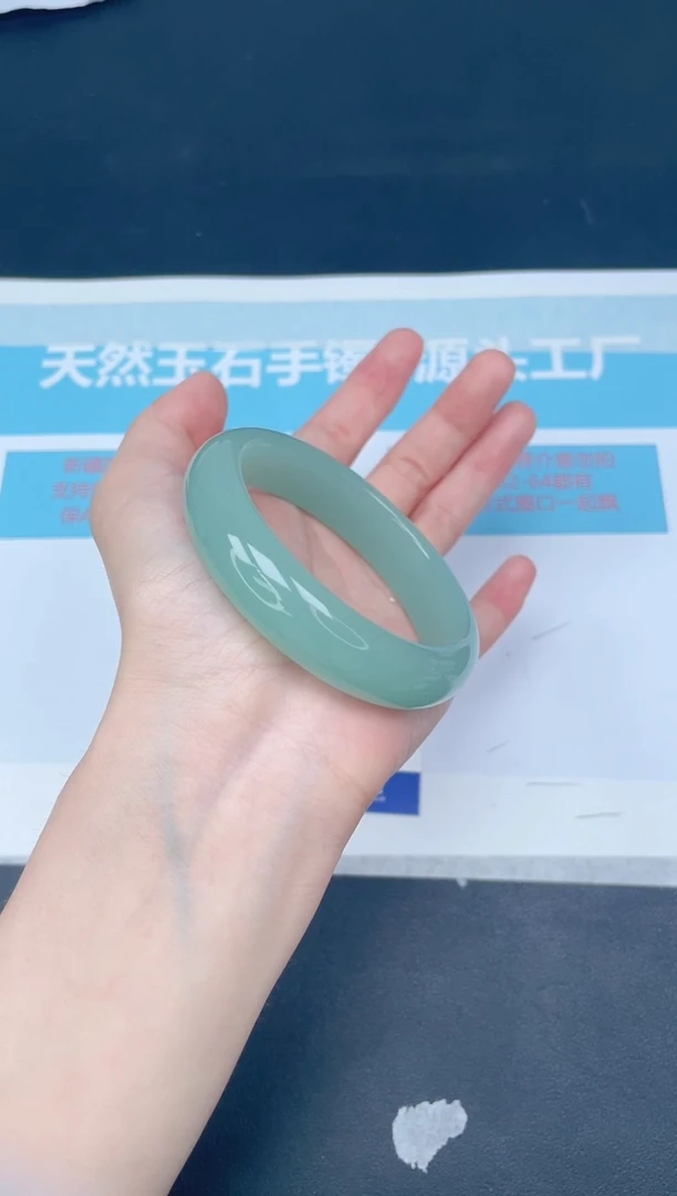 未镶嵌手镯石英质玉m100/5758
