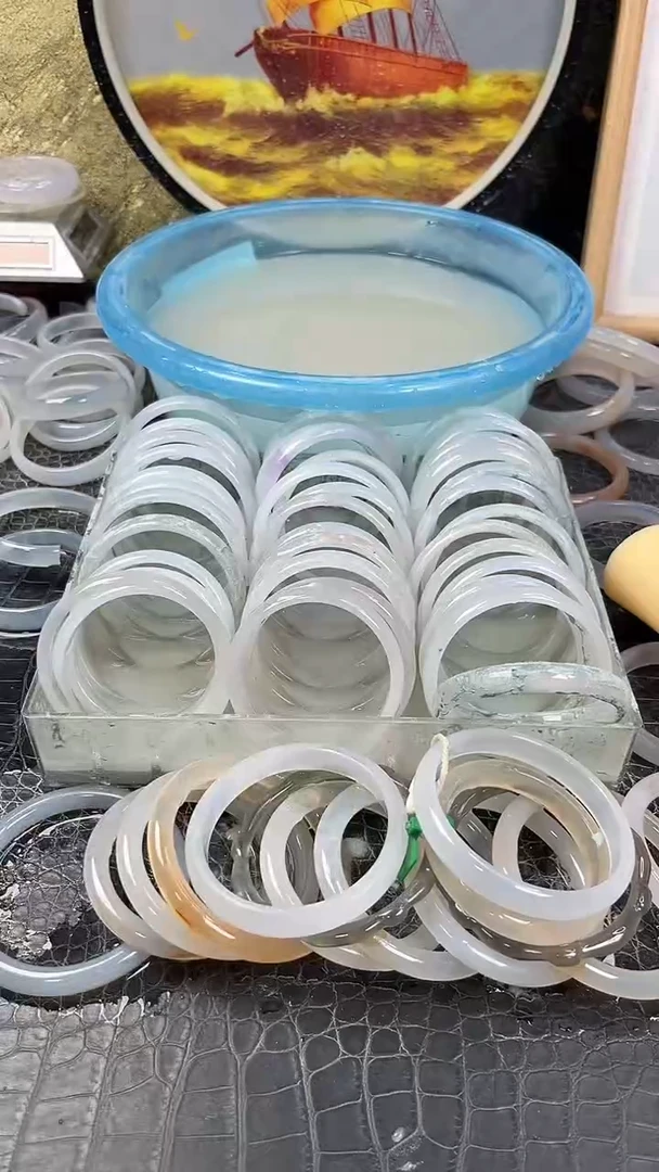 手镯玛瑙未镶嵌卡片编号005