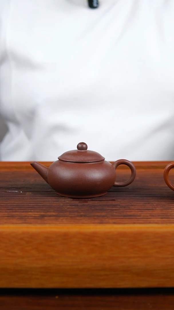 茶壶紫砂紫泥扁水平壶120CC