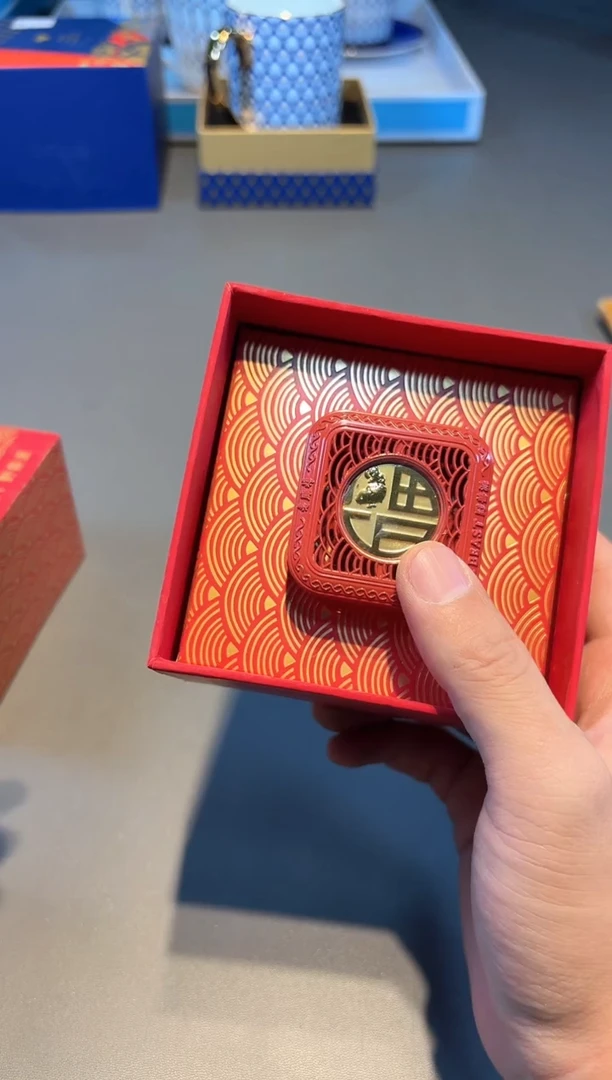 【闪购商品】瓷片老凤祥新号开播啦全场福利保正保真