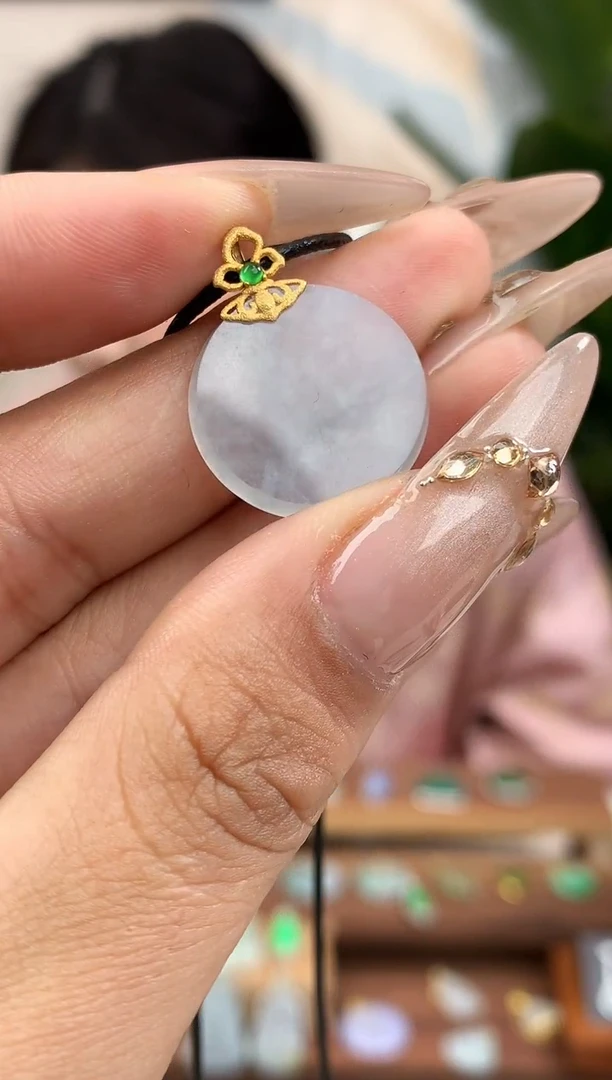 【闪购商品】翡翠吊坠(不含链)18K金镶嵌无事牌