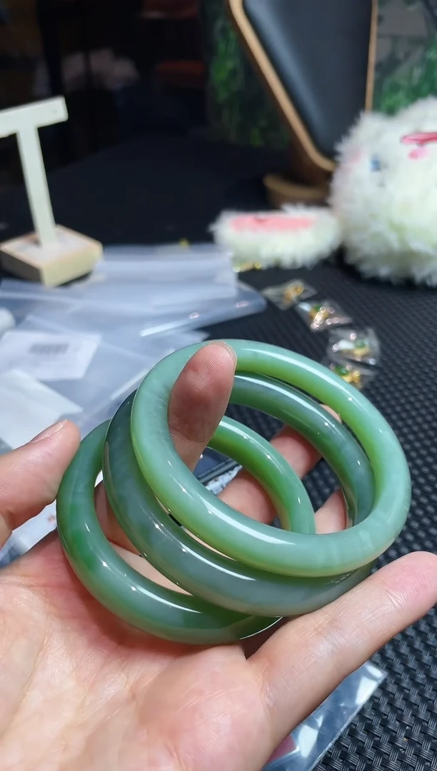 项链未镶嵌和田玉和田玉碧玉粉青猫眼手镯多样性其一发货