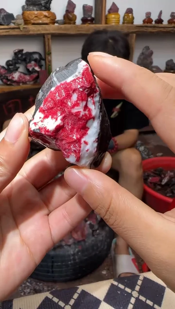 天然辰砂朱砂毛矿石5