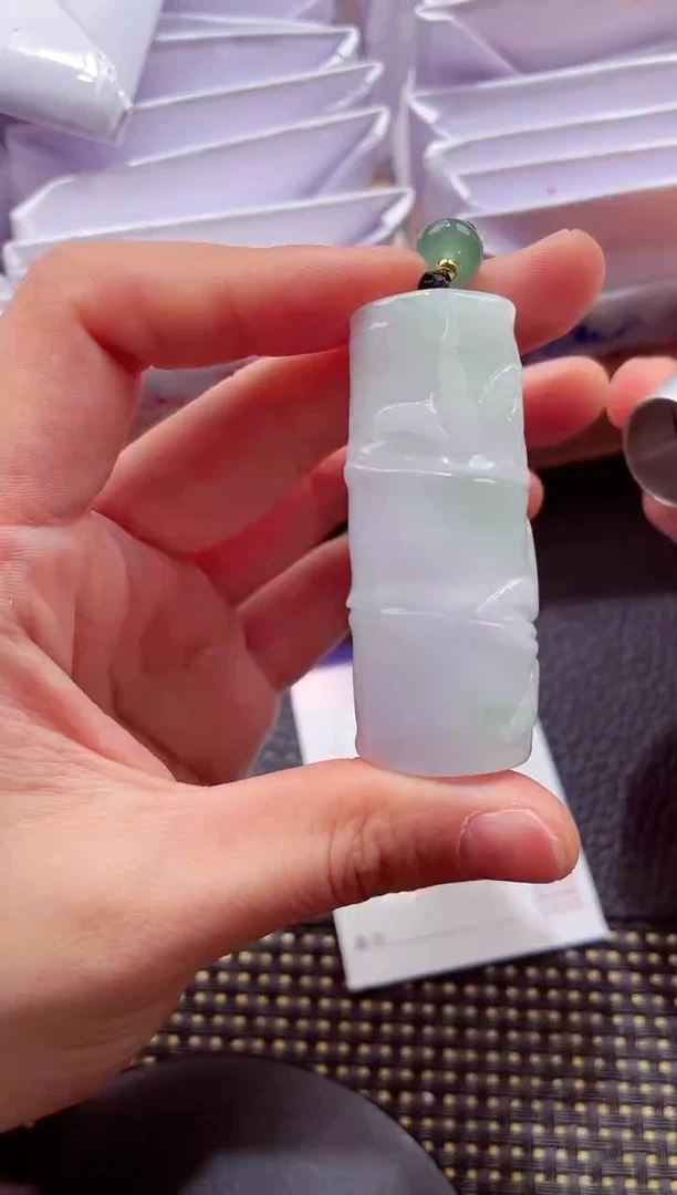 颈饰未镶嵌翡翠20251231