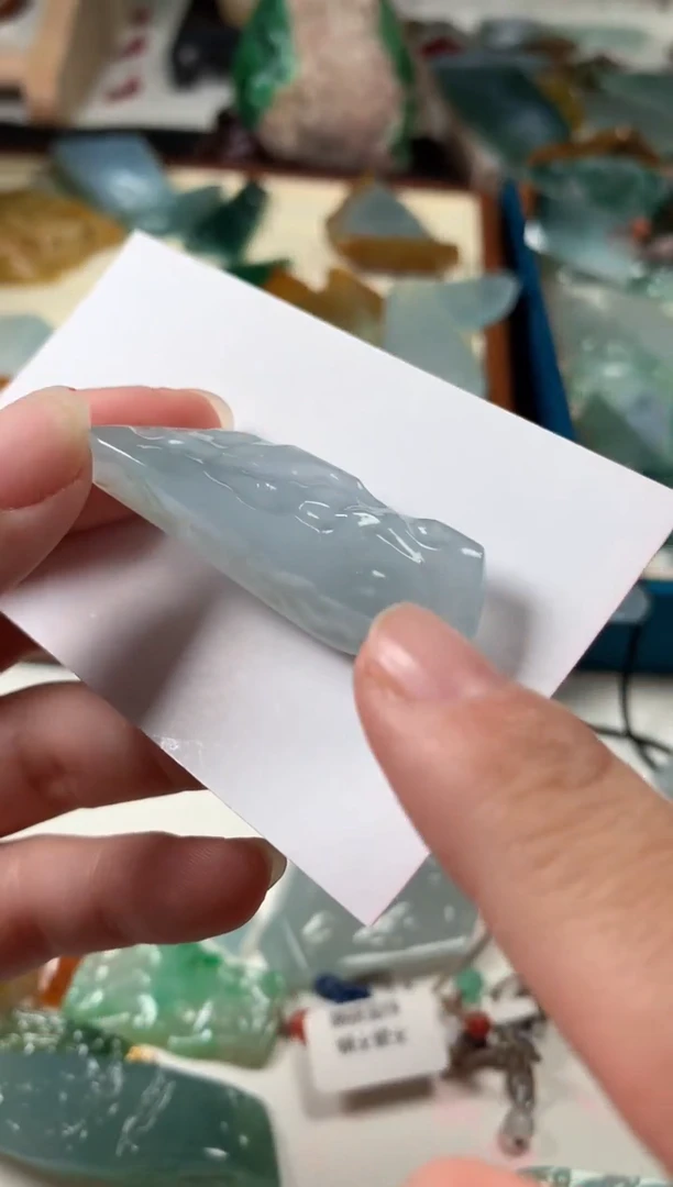 【闪购商品】翡翠颈饰未镶嵌吊坠