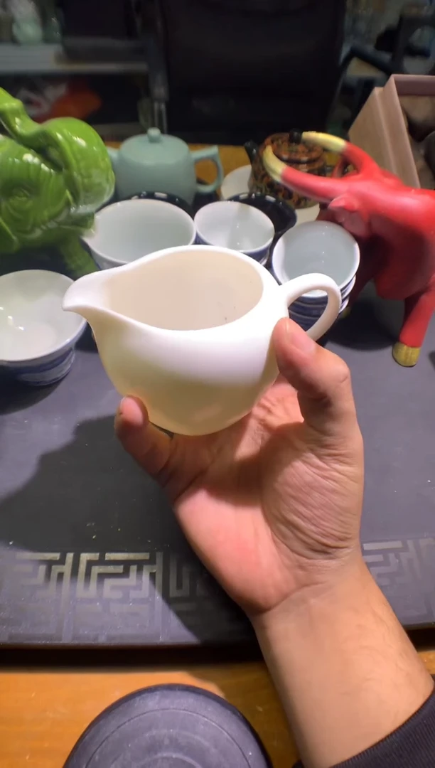 茶具茶壶、盖碗、主人杯、客杯（轻轻微瑕介意勿拍）