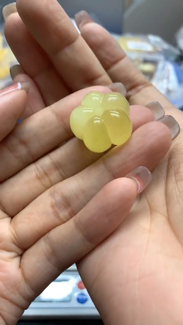 未镶嵌琥珀珠宝奇石2170