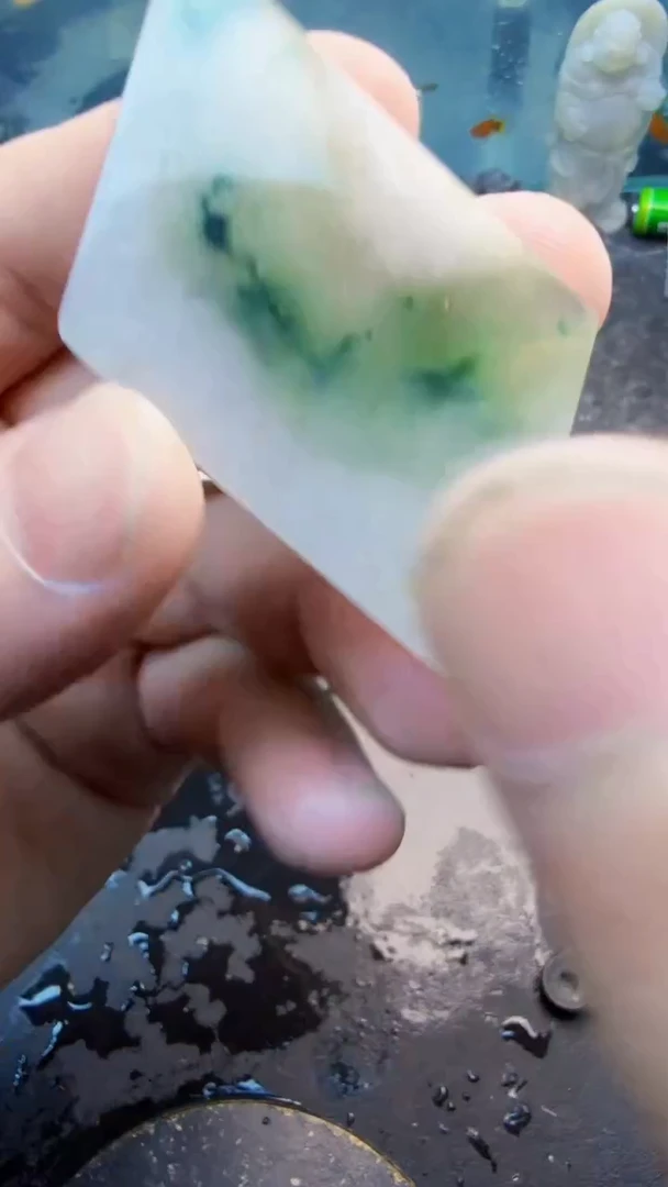 翡翠挂件未镶嵌天然翡翠139