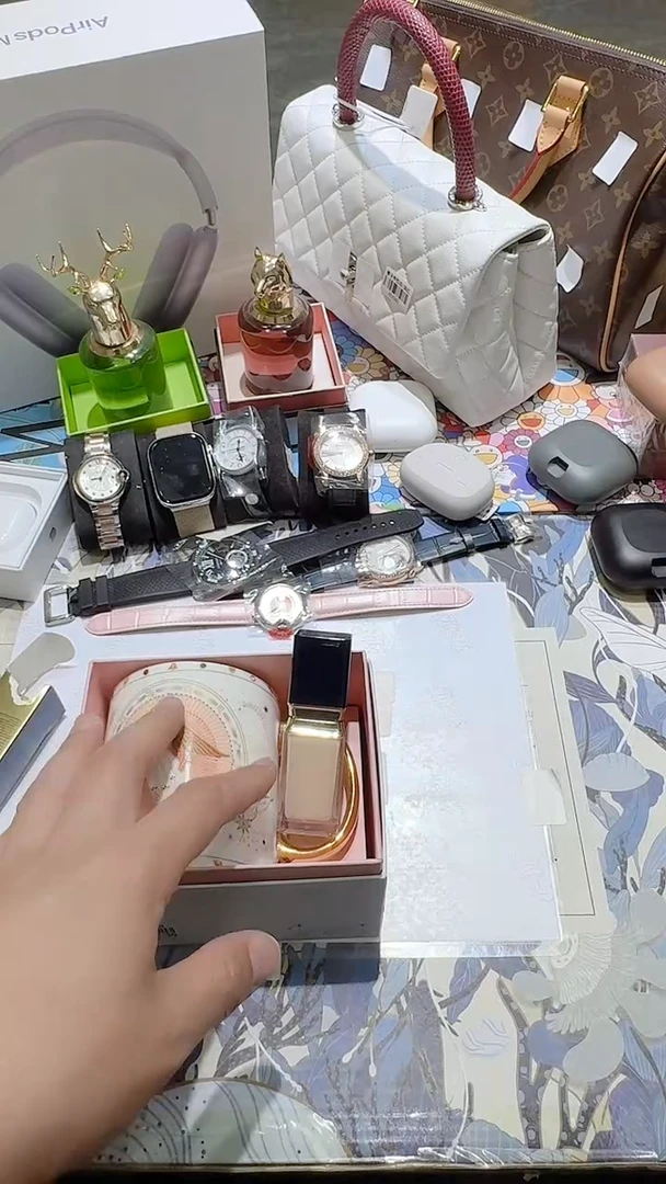 瓷片110生活的本意就是开心@@1