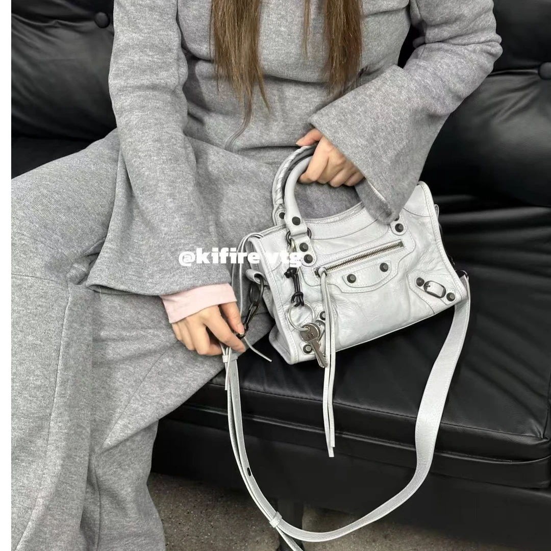 95新 Balenciaga/巴黎世家 【ki fire】巴黎世家浅灰色miniLecity